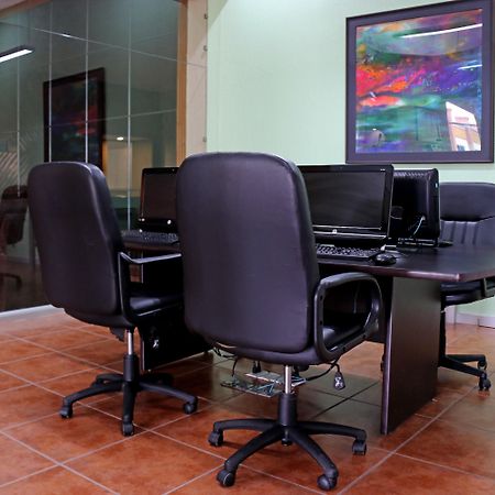 Holiday Inn La Piedad By Ihg Exterior photo