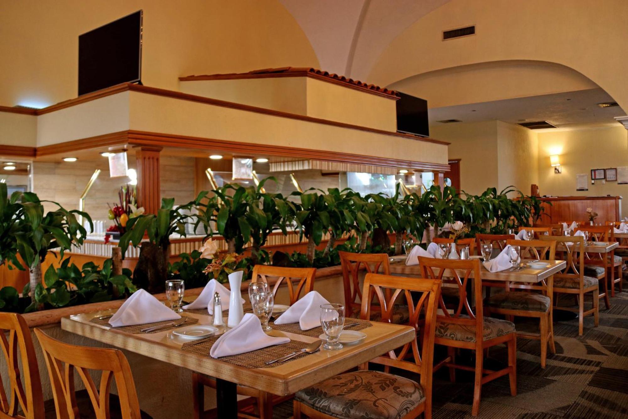 Holiday Inn La Piedad By Ihg Exterior photo
