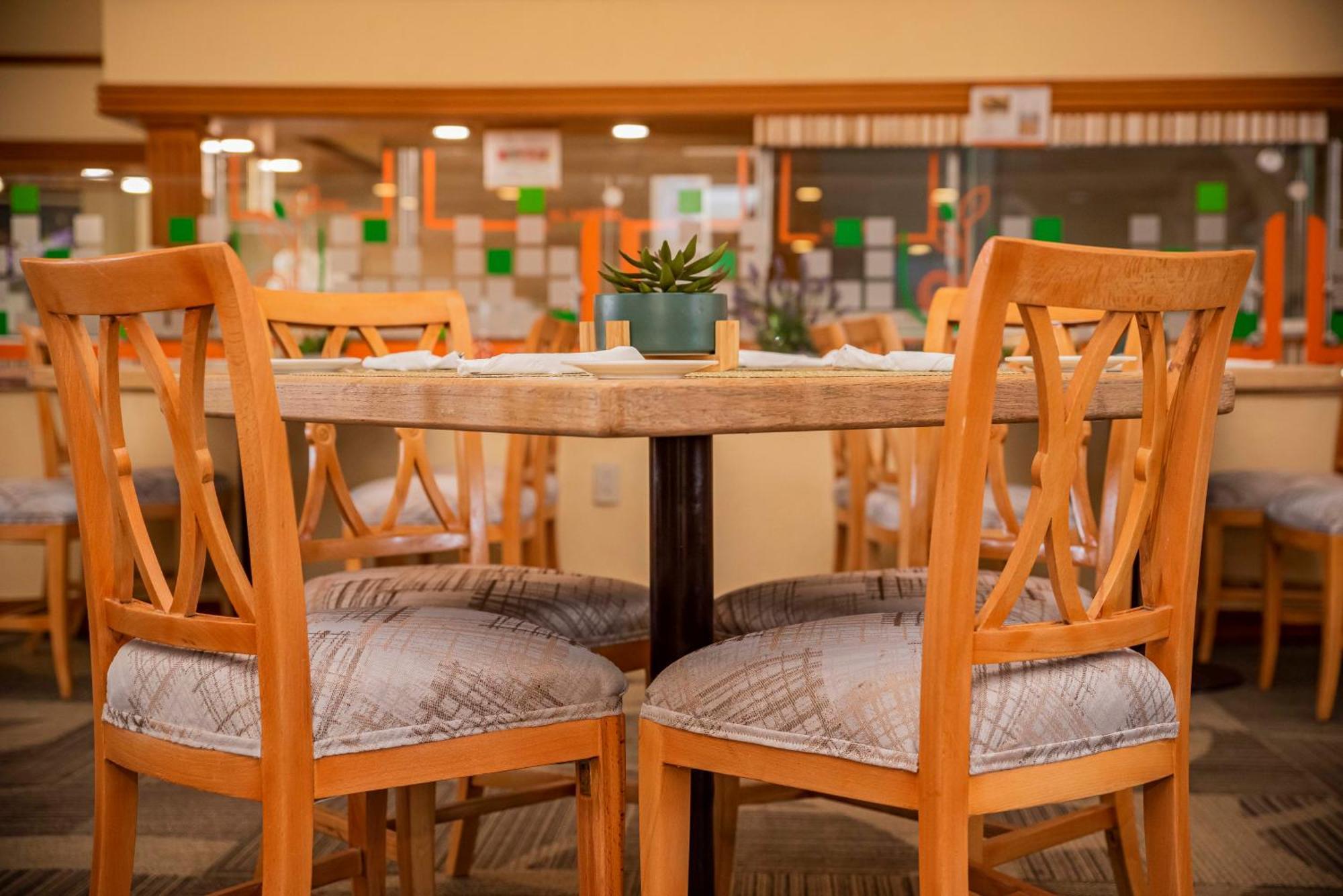 Holiday Inn La Piedad By Ihg Exterior photo