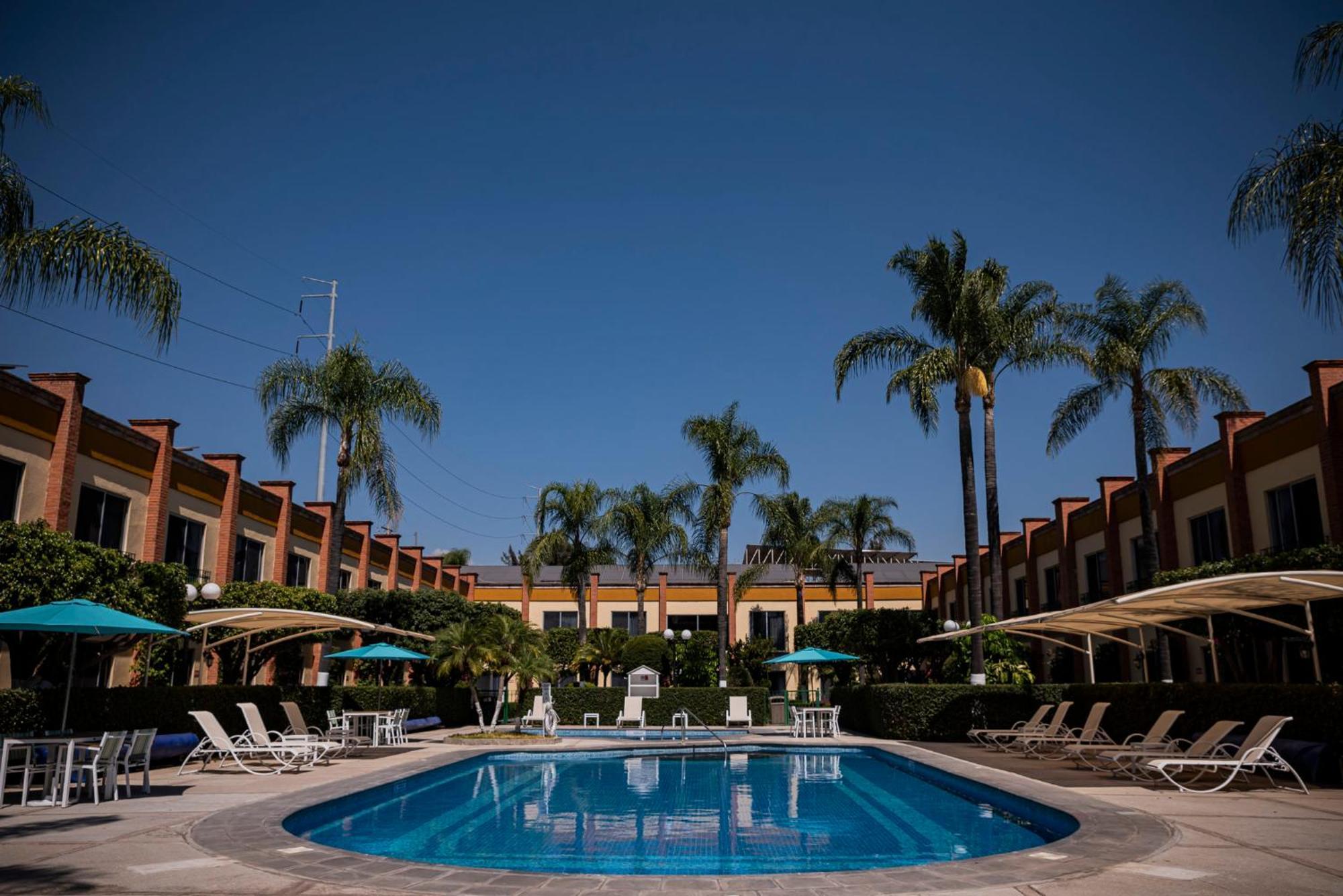 Holiday Inn La Piedad By Ihg Exterior photo