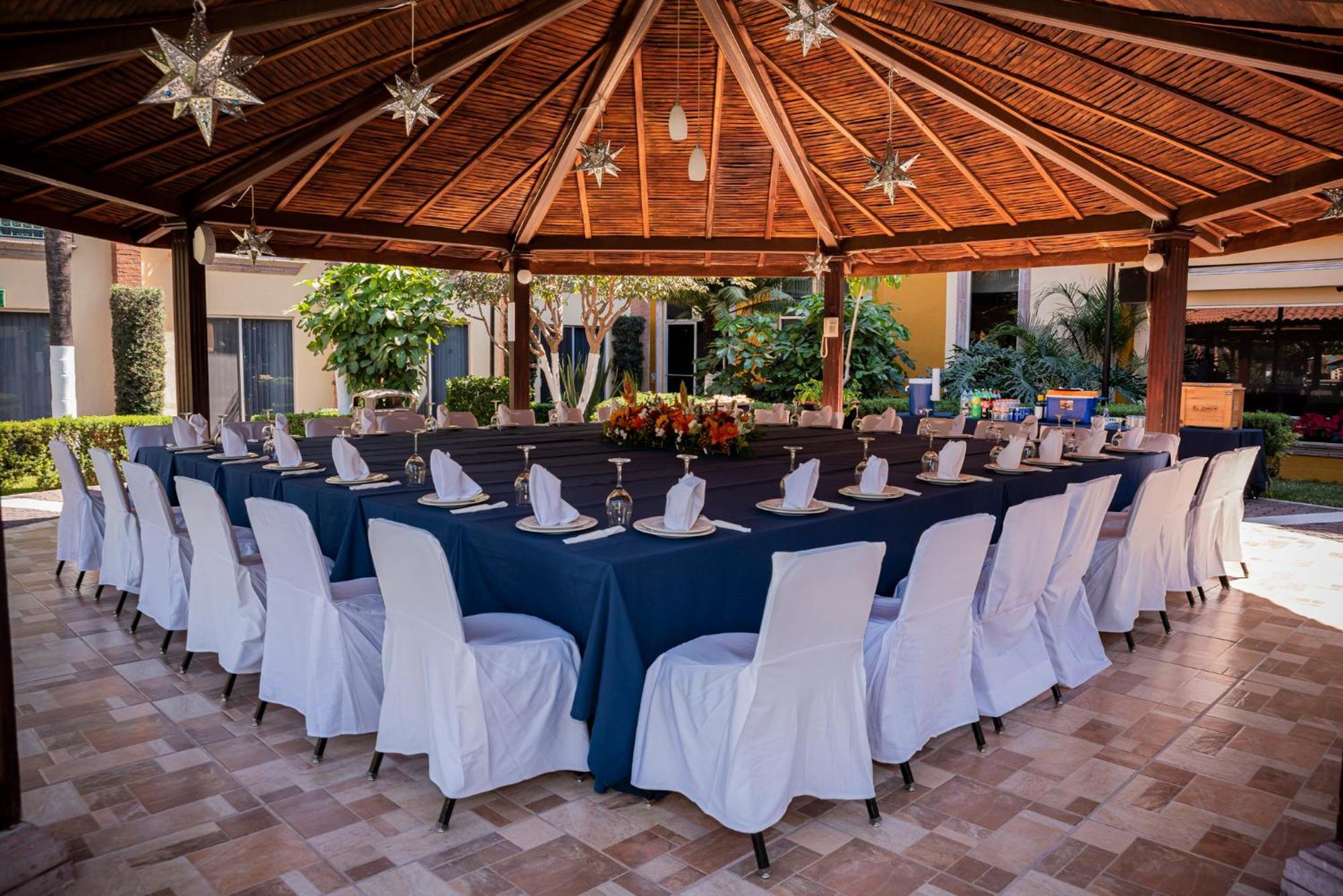 Holiday Inn La Piedad By Ihg Exterior photo