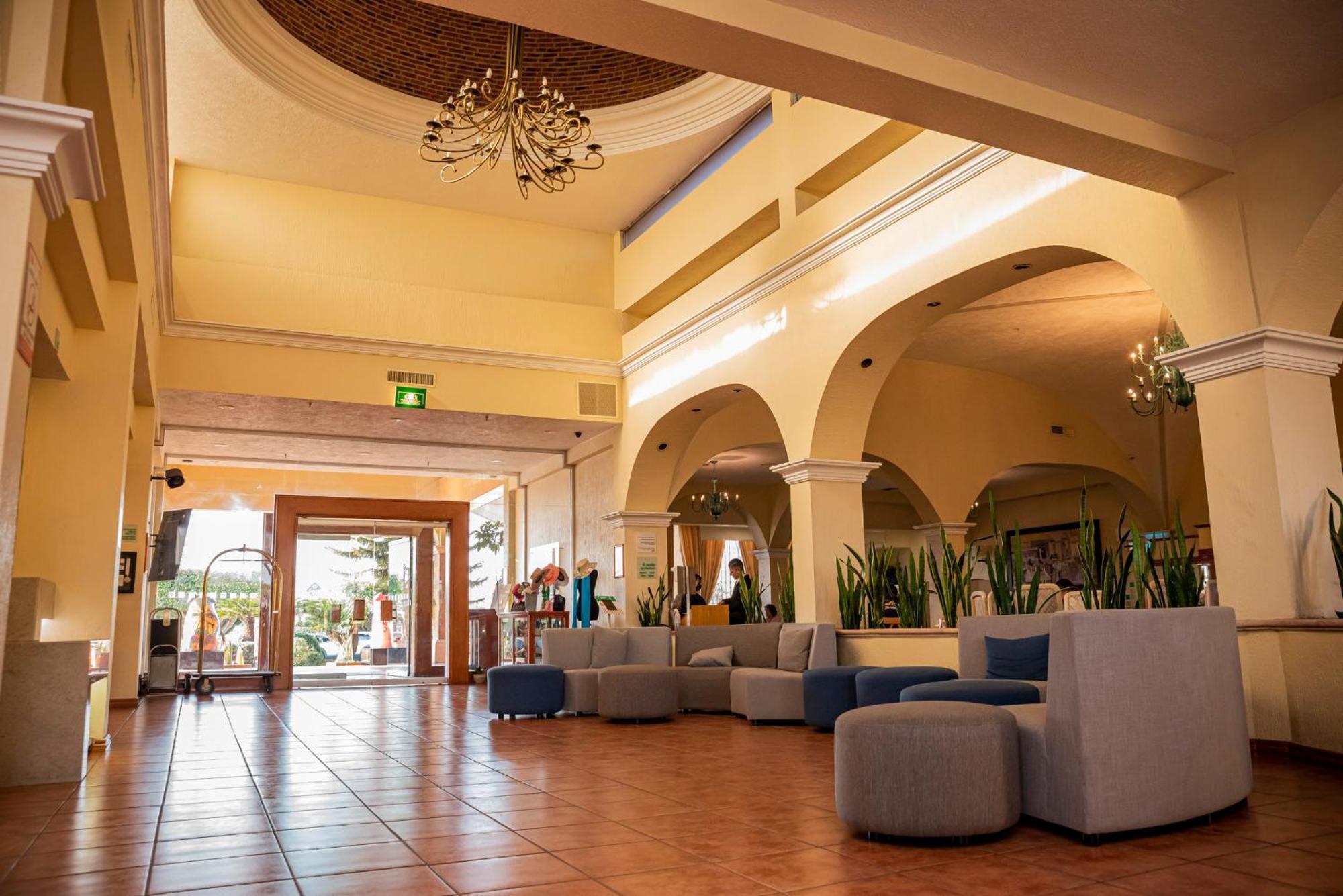 Holiday Inn La Piedad By Ihg Exterior photo